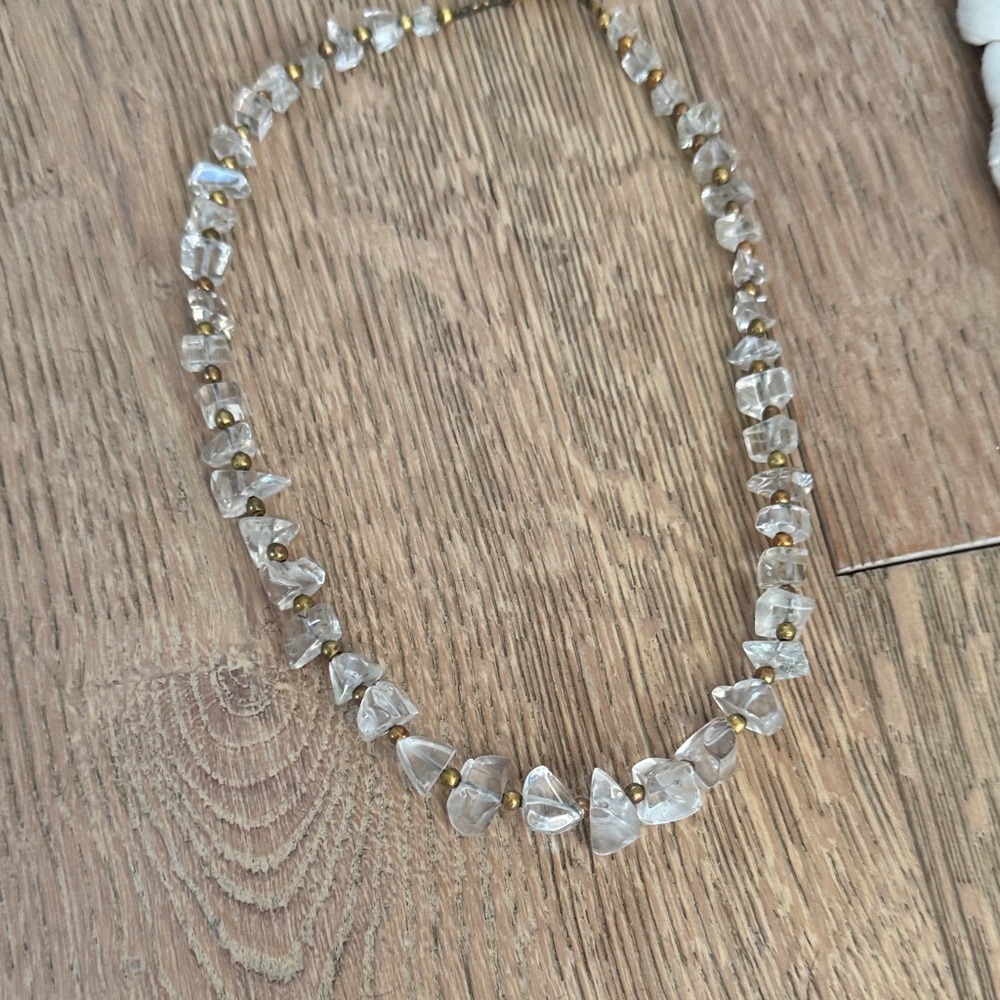 Elegant Clear and Gold Beaded Necklace